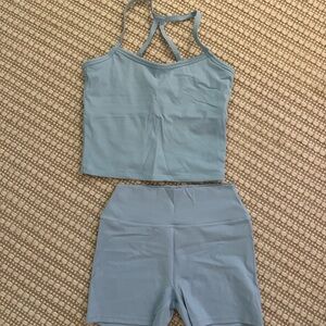 Light Blue Activewear Set (fits like a L)